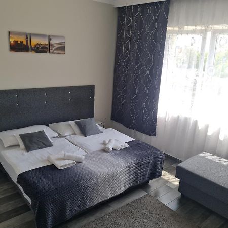 Napfény Szállás Szeged Exterior foto