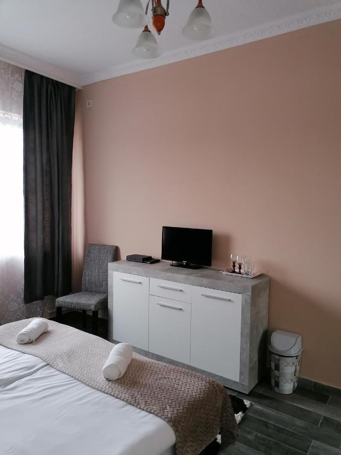 Napfény Szállás Szeged Exterior foto