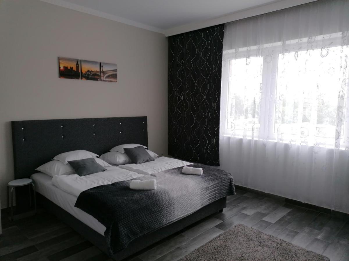Napfény Szállás Szeged Exterior foto